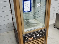 Nn refrigerated display