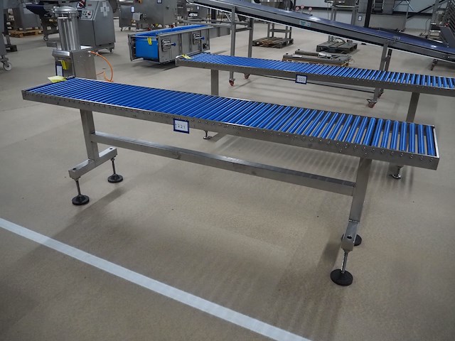 Nn roller conveyor - afbeelding 1 van  8