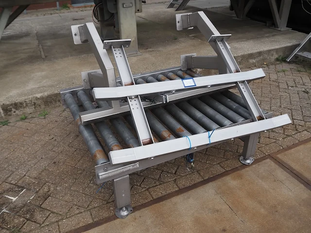 Nn roller conveyor - afbeelding 1 van  5