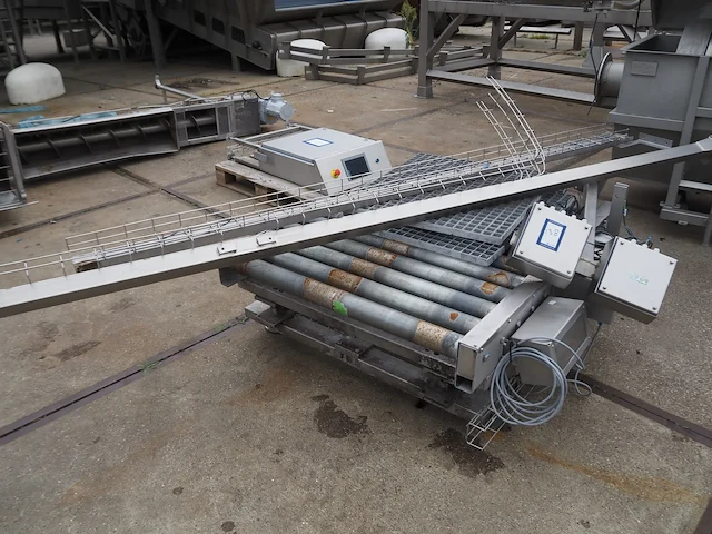 Nn roller conveyor - afbeelding 1 van  3