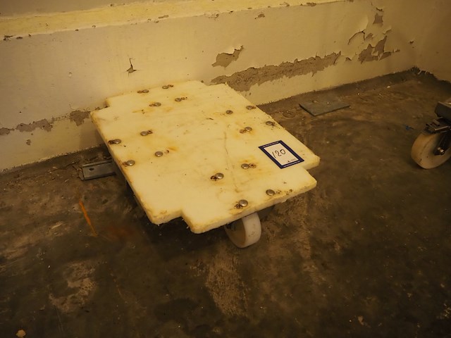 Nn rollie - afbeelding 1 van  3