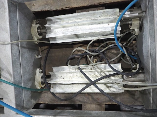 Nn skinless sausage cutting machine - afbeelding 5 van  8