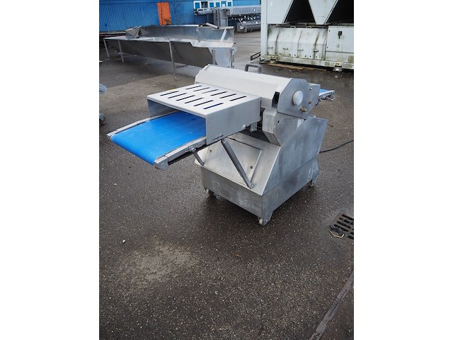 Nn skinning and derinding machine - afbeelding 7 van  12