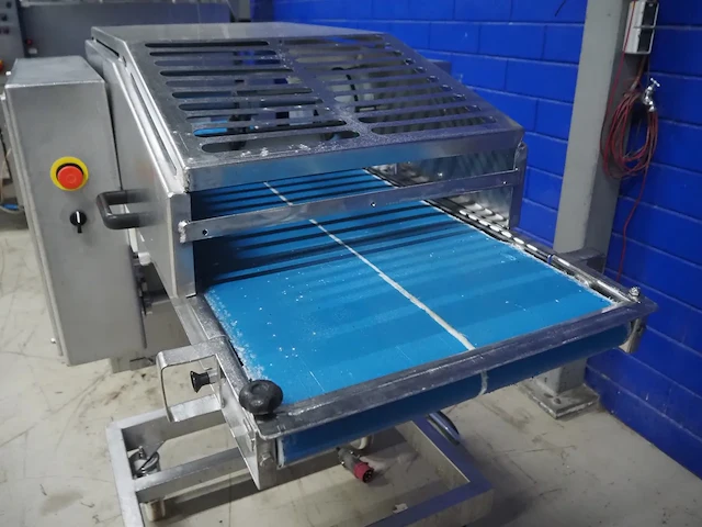 Nn skinning machine - afbeelding 8 van  12