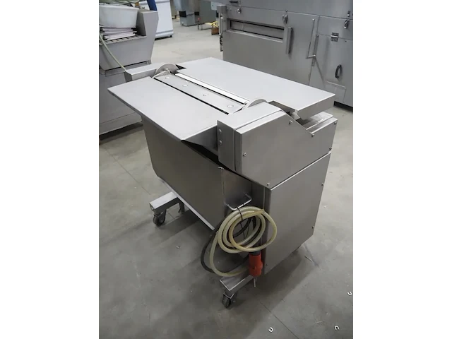 Nn skinning machine - afbeelding 4 van  7