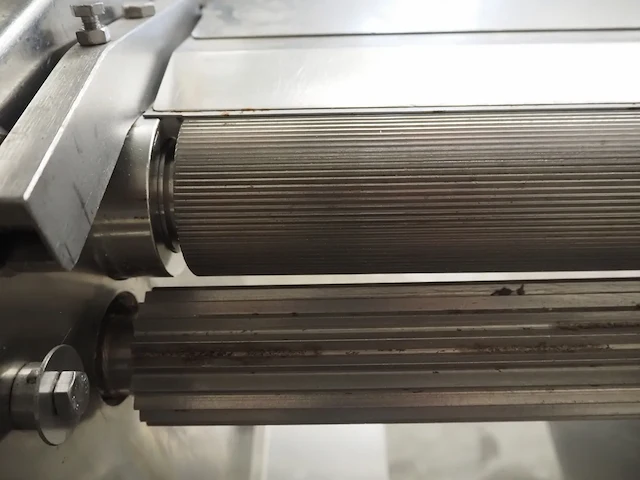 Nn skinning machine - afbeelding 9 van  10
