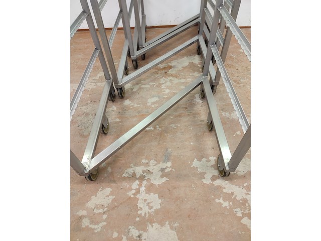 Nn smoke trolleys - afbeelding 7 van  8