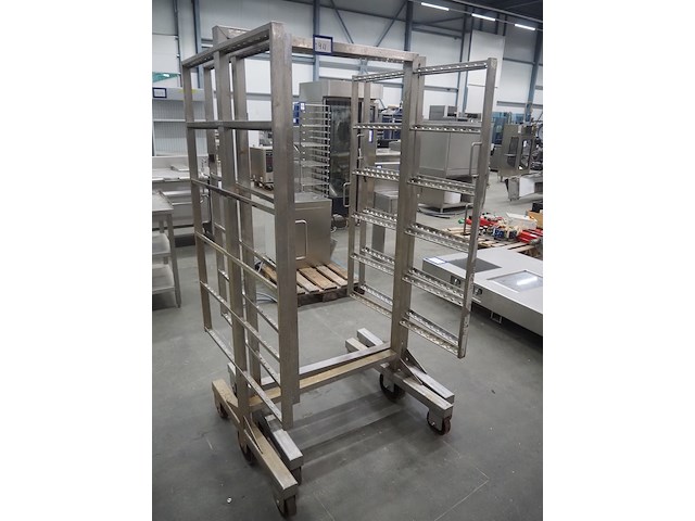 Nn smoke trolleys - afbeelding 1 van  7