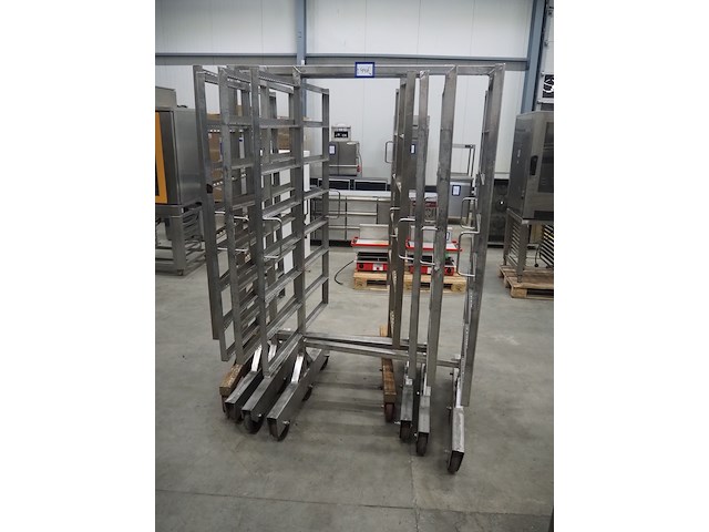 Nn smoke trolleys - afbeelding 1 van  5