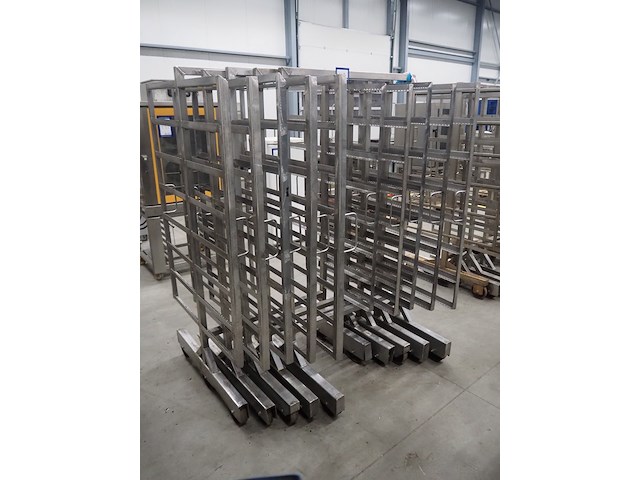 Nn smoke trolleys - afbeelding 2 van  5