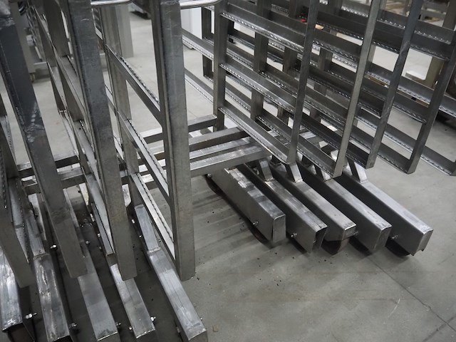 Nn smoke trolleys - afbeelding 4 van  5