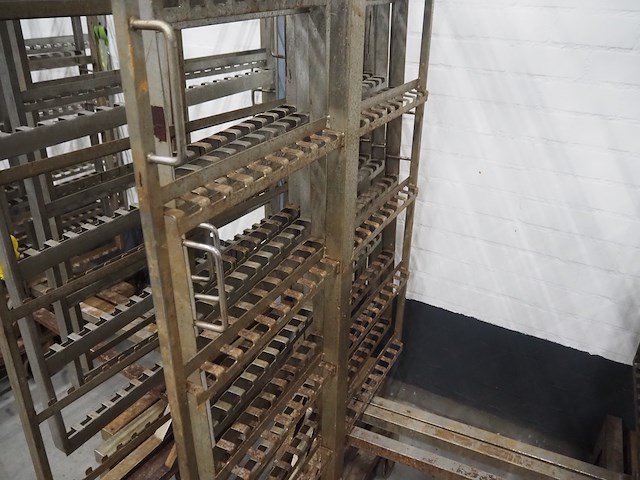 Nn smoke trolleys - afbeelding 3 van  5