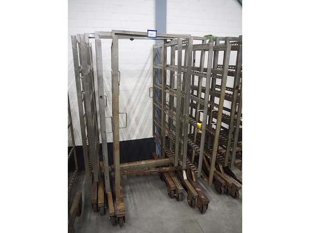 Nn smoke trolleys - afbeelding 2 van  4