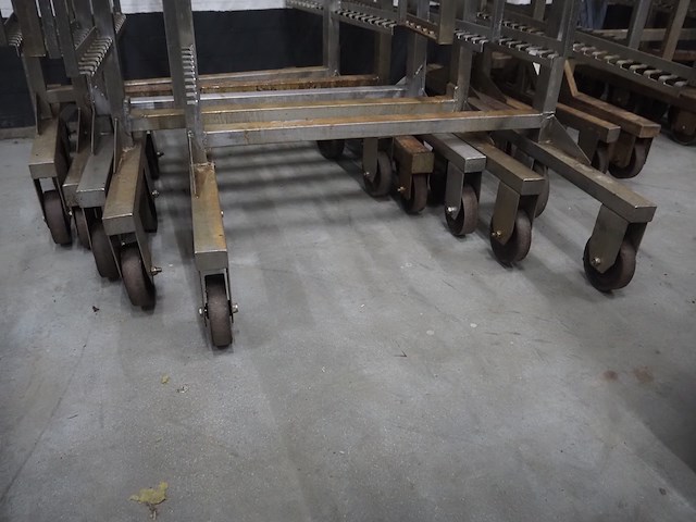 Nn smoke trolleys - afbeelding 4 van  4