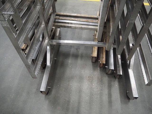 Nn smoke trolleys - afbeelding 4 van  5