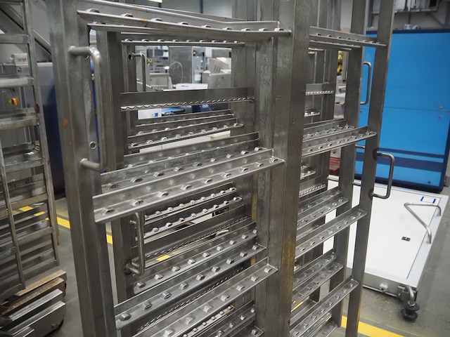 Nn smoke trolleys - afbeelding 3 van  5