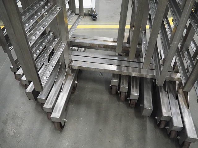 Nn smoke trolleys - afbeelding 4 van  5