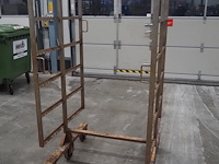 Nn smoke trolleys - afbeelding 1 van  4