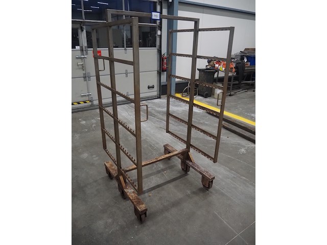 Nn smoke trolleys - afbeelding 2 van  4