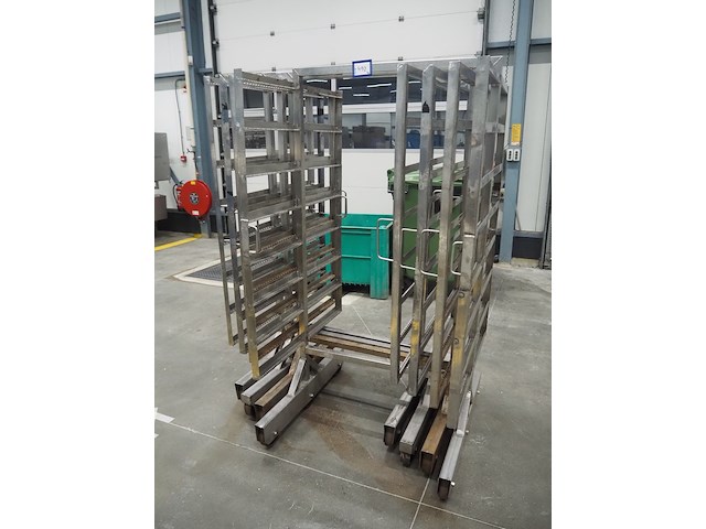 Nn smoke trolleys - afbeelding 1 van  5