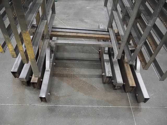 Nn smoke trolleys - afbeelding 4 van  5