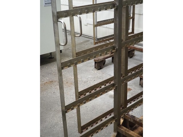 Nn smoke trolleys - afbeelding 3 van  4