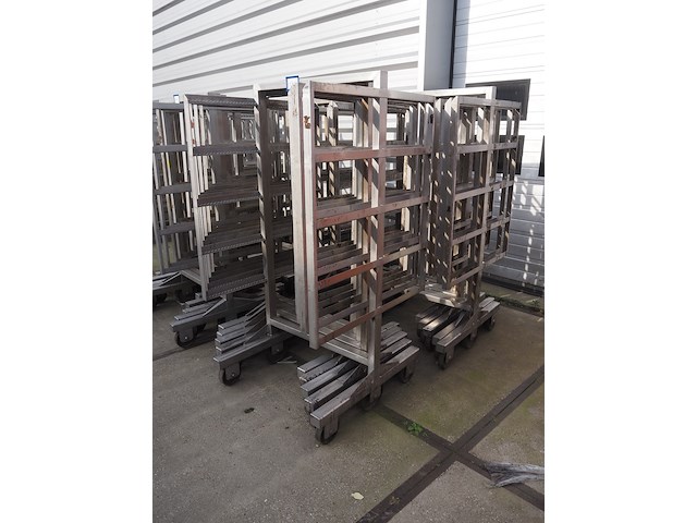 Nn smoke trolleys - afbeelding 3 van  5