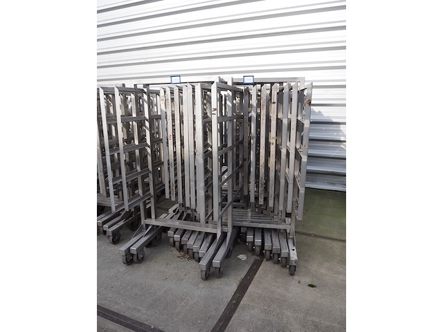 Nn smoke trolleys - afbeelding 2 van  5