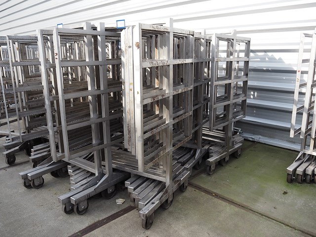 Nn smoke trolleys - afbeelding 3 van  5