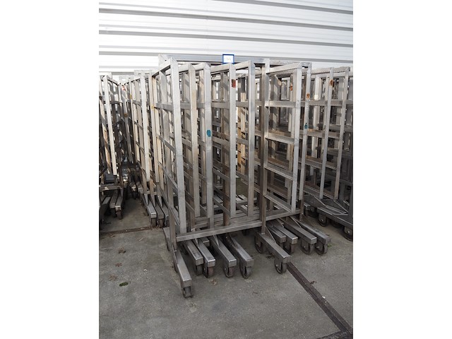 Nn smoke trolleys - afbeelding 1 van  4