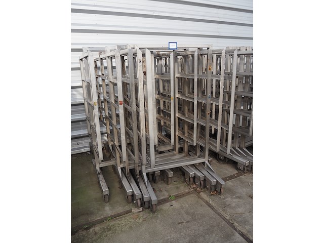 Nn smoke trolleys - afbeelding 2 van  4