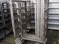 Nn smoke trolleys - afbeelding 1 van  4