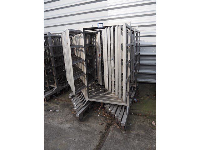 Nn smoke trolleys - afbeelding 2 van  4