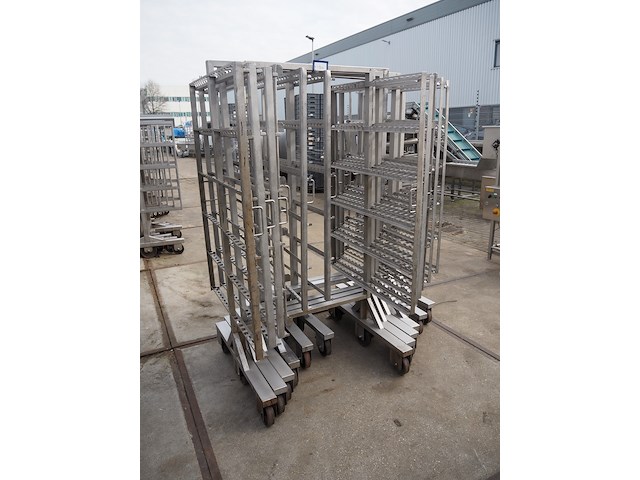 Nn smoke trolleys - afbeelding 1 van  4