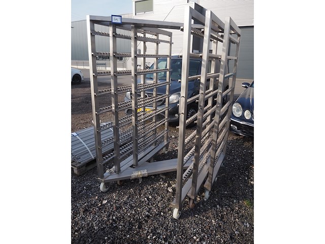 Nn smoke trolleys - afbeelding 1 van  6