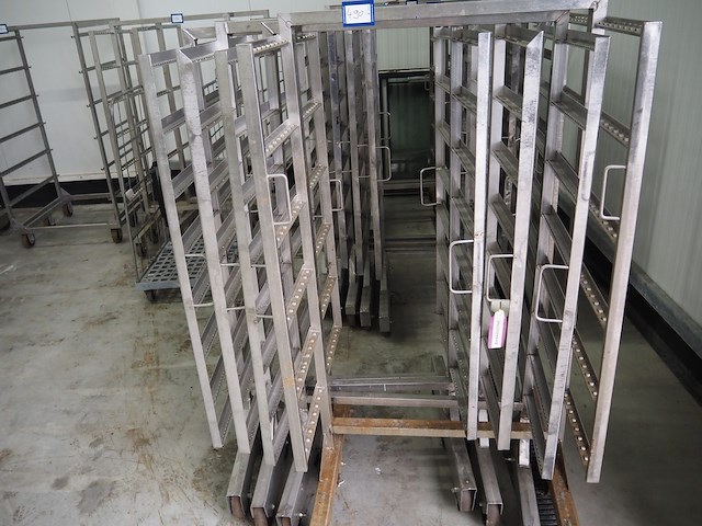 Nn smoke trolleys - afbeelding 4 van  4