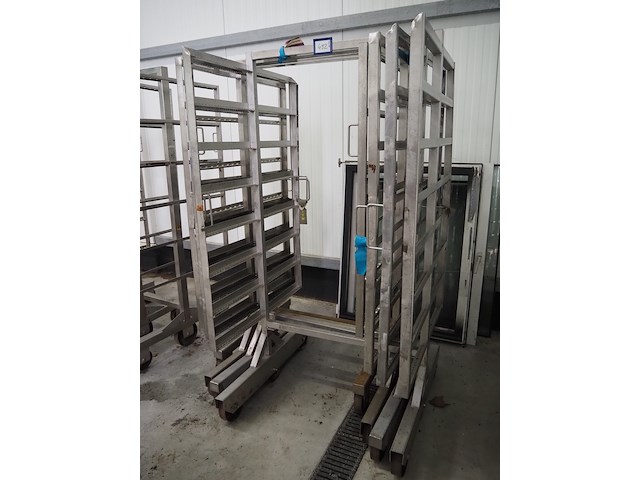 Nn smoke trolleys - afbeelding 2 van  4