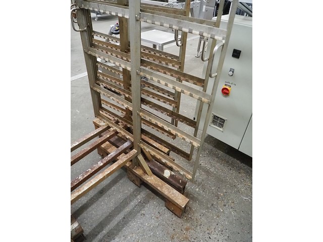 Nn smoke trolleys - afbeelding 4 van  7