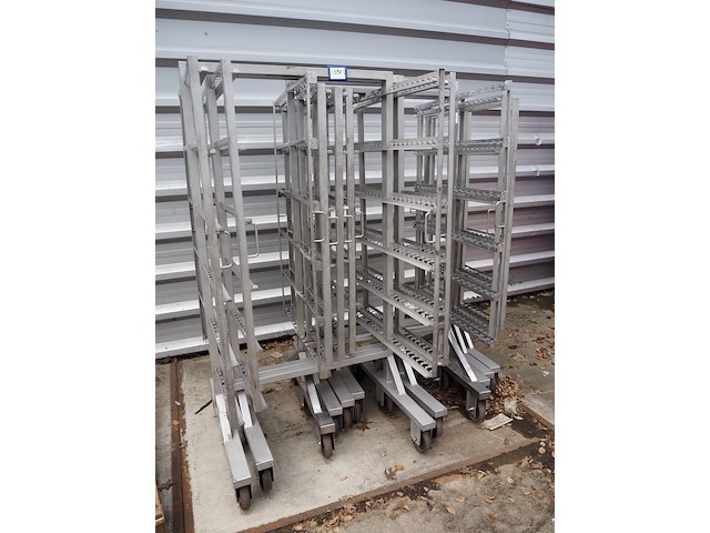 Nn smoke trolleys - afbeelding 1 van  5