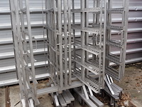 Nn smoke trolleys - afbeelding 1 van  5