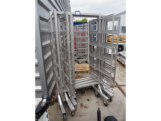 Nn smoke trolleys - afbeelding 2 van  6