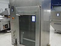 Nn smoking chamber