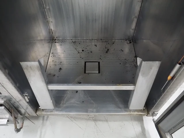 Nn smoking chamber - afbeelding 6 van  8