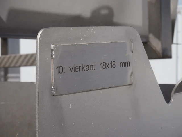 Nn sorting plates - afbeelding 17 van  17