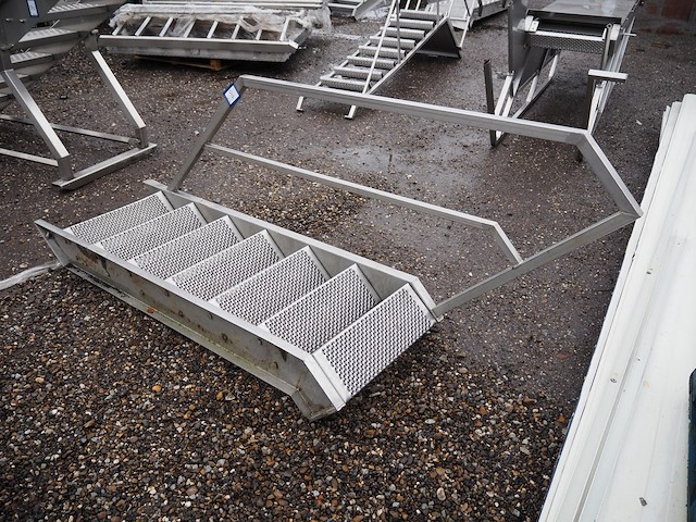 Nn stairs - afbeelding 2 van  4