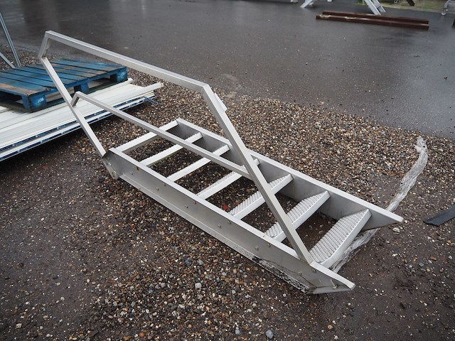 Nn stairs - afbeelding 3 van  4