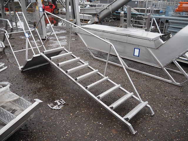 Nn stairs - afbeelding 1 van  5