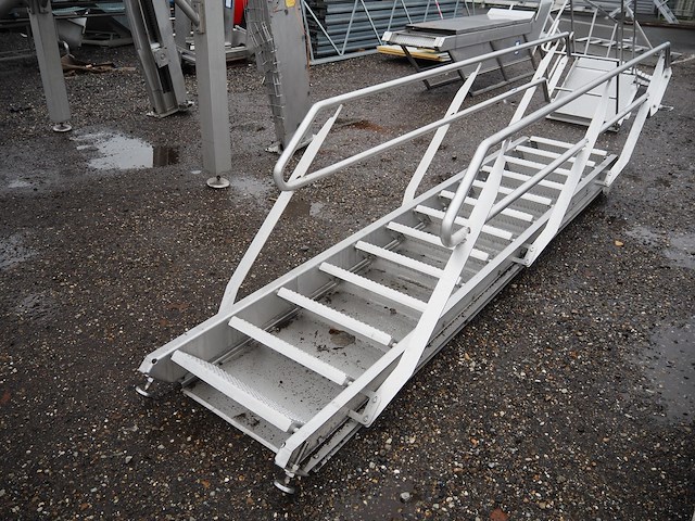 Nn stairs - afbeelding 3 van  5