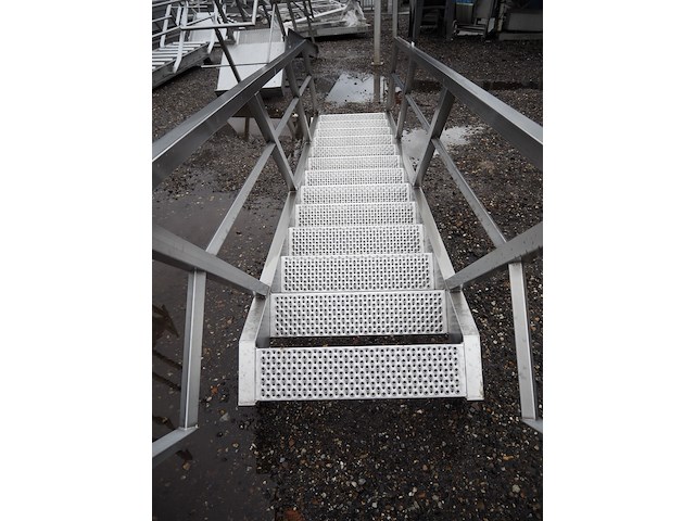 Nn stairs - afbeelding 4 van  4