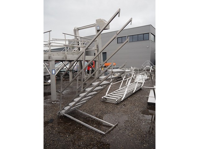 Nn stairs - afbeelding 3 van  4